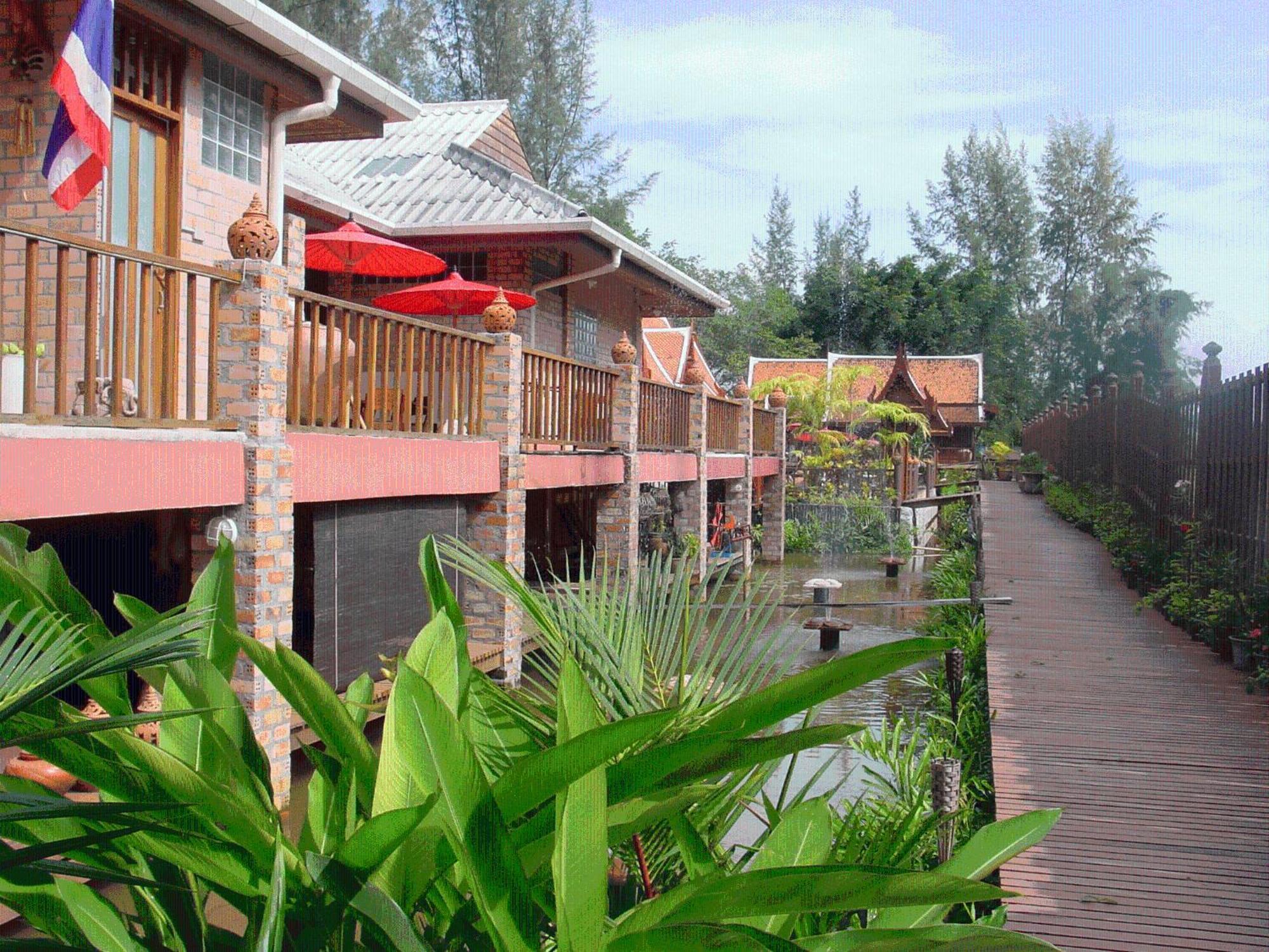 Sea Pines & Liberg Hotel Nai Yang Bagian luar foto